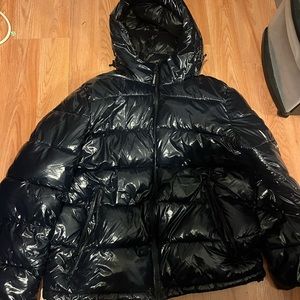 Glossy Calvin Klein Puffer Coat Size L